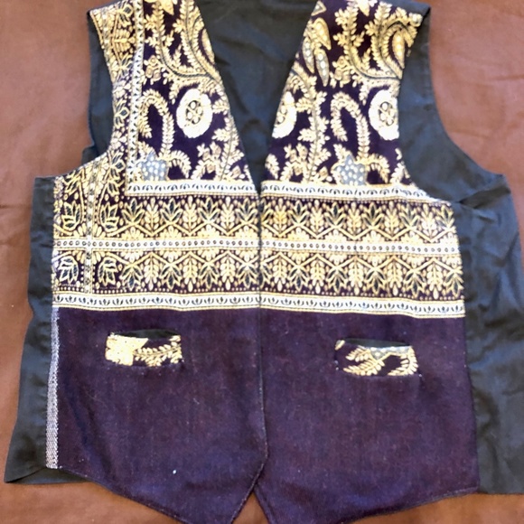 Indian Pakistani vest. Gorgeous sticking. Handmade. size medium - Picture 3 of 3